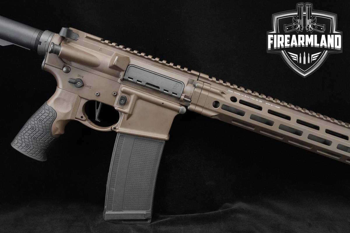 Daniel Defense DDM4V7 5.56 NATO AR-15 AR15 DDM4-V7 DD-M4-V7 +2 MAGS
