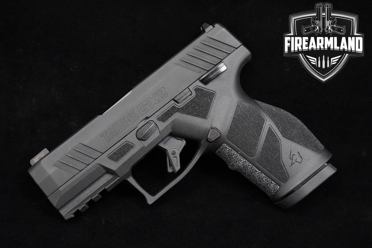 Taurus GX2 9mm GX-2 G-X2 +2 MAGS & ORIG BOX