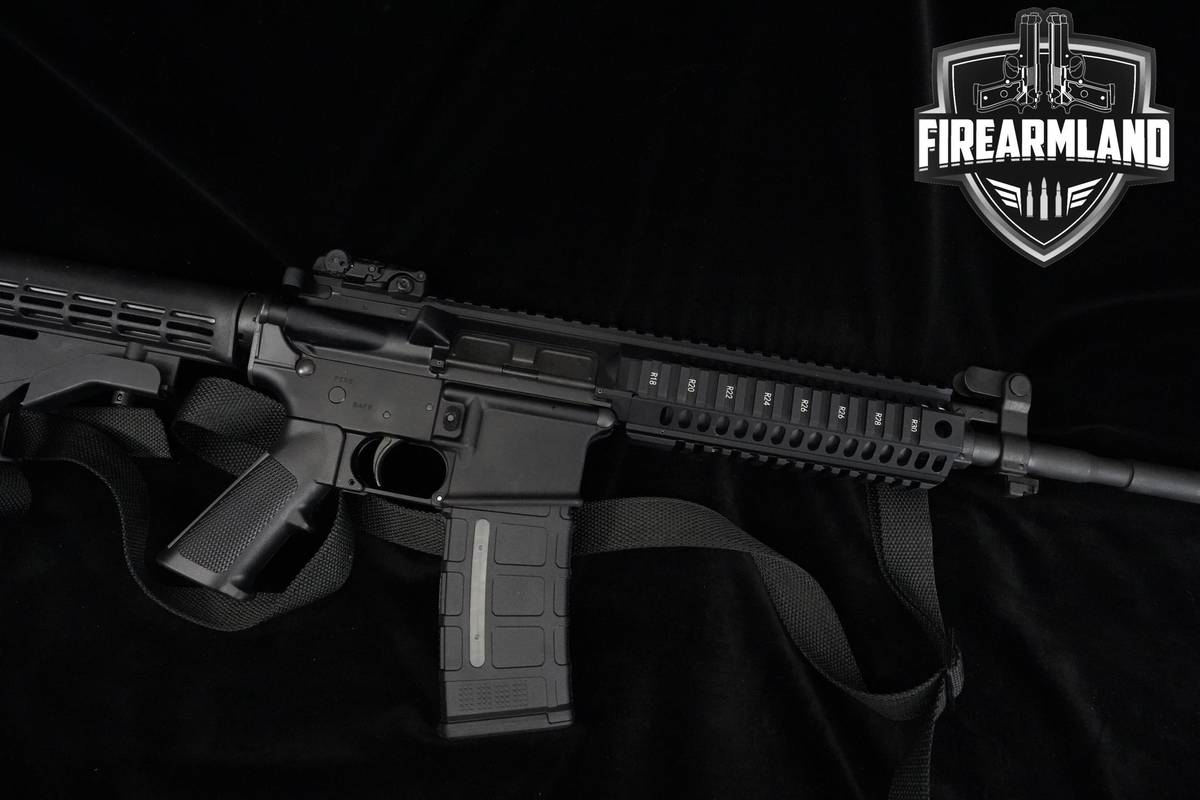 Colt Carbine 5.56 NATO AR-15 AR15 AR 16" Colt-Carbine AR-15-AR15 AR +3 MAGS