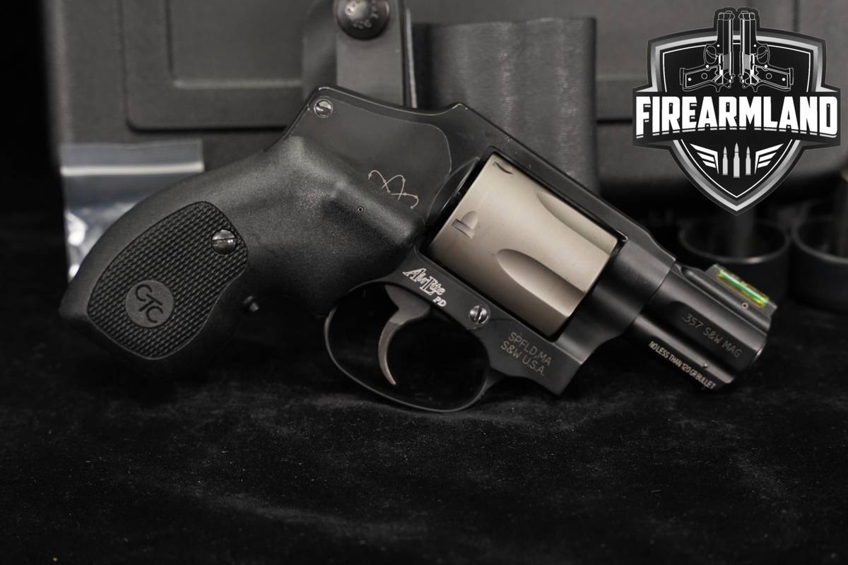 Smith & Wesson Model 340PD AirLite S&W 357 Mag DA/SA 340-PD CT LASERGRIPS