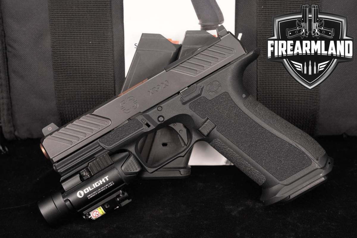Shadow Systems XR920 Combat 9mm 4" XR 920 +3 MAGS, ORIG CASE, OLIGHT BALDR