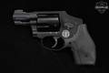 Smith & Wesson (S&W) M&P 340 .357 Mag. Black in Very Good Condition Image 5
