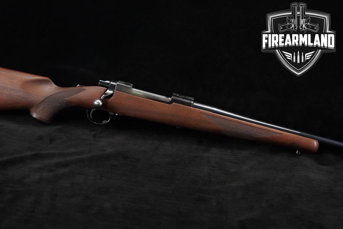 MAUSER-ACTION 1980 Sturm-Ruger M77 257-Roberts 22" Blued & Walnut