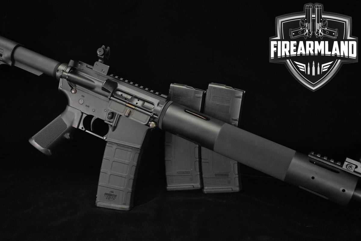 Bushmaster XM15-E2S 300 Blackout XM-15 AR15 AR 16" +3 MAGS