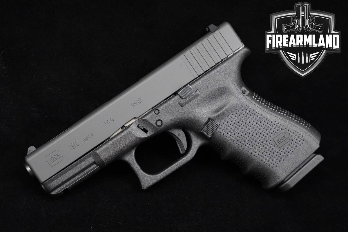 Glock G19C Gen4 9mm 4.02" Glock-G19C Gen4 G19 G-19 Gen-4 3 MAGS & ORIG CASE