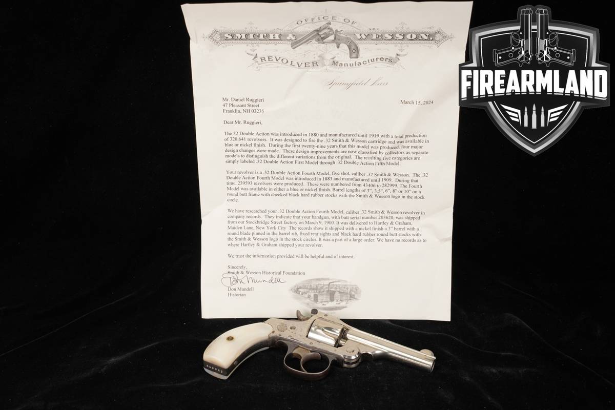 1900 Smith & Wesson 32 Double Action Fourth Model S&W 32S&W 3" Nickel