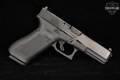 Glock G17 Gen5 MOS 9mm Luger Black in Excellent Condition Image 4