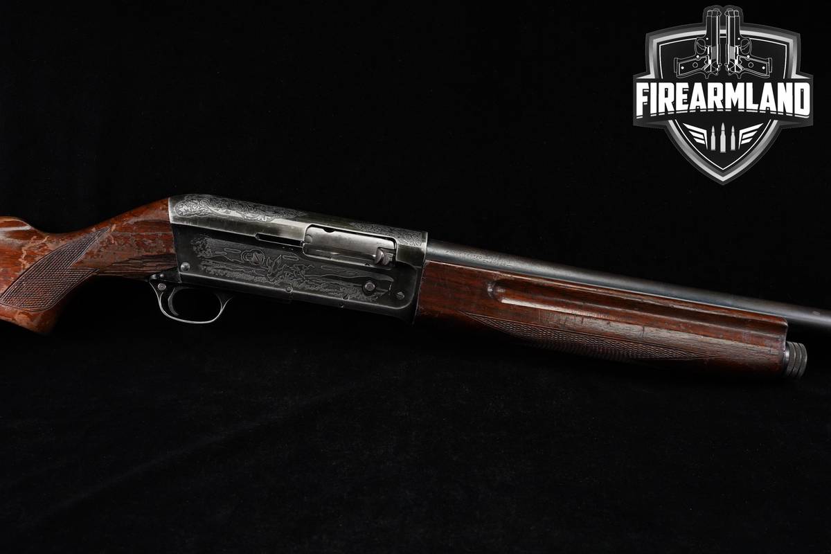 1950-1960s ENGRAVED Savage Arms Model 775A 12-Gauge 28" Blued & Walnut