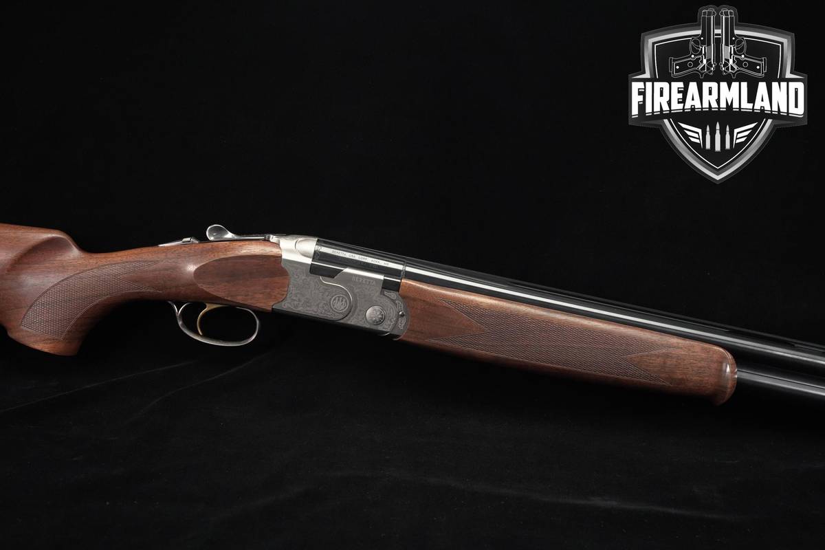 Beretta 686 Silver Pigeon I 12-Gauge 30" Silver/Blued & Walnut +ORIG CASE