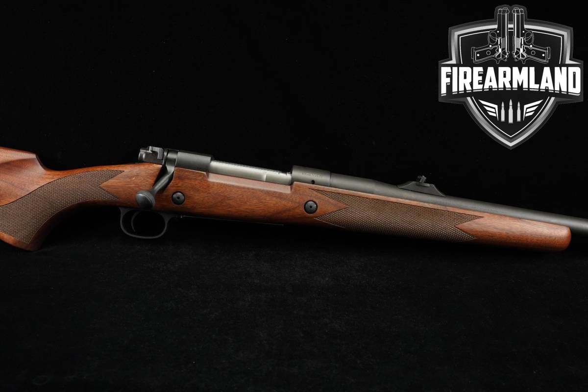 Winchester Model 70 Safari Express 375 H&H Magnum 24" Blued & Walnut