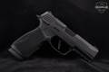 Sig Sauer P365 XMacro 9mm Luger Black in Excellent Condition Image 4