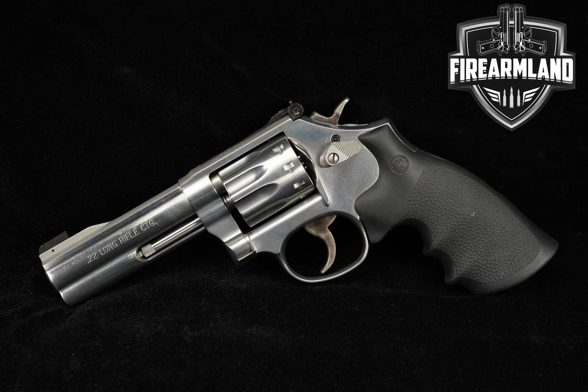Smith & Wesson S&W Model 617-6 22LR 4" Stainless M617 K-Frame +ORIG CASE