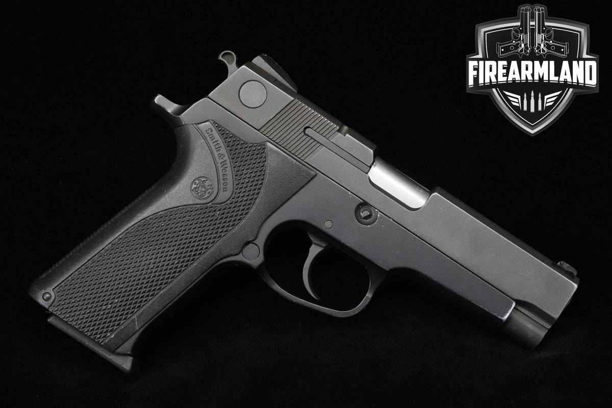 1998 Smith & Wesson (S&W) Model 410 Compliant 40-S&W 4" Blued 410 +OG CASE