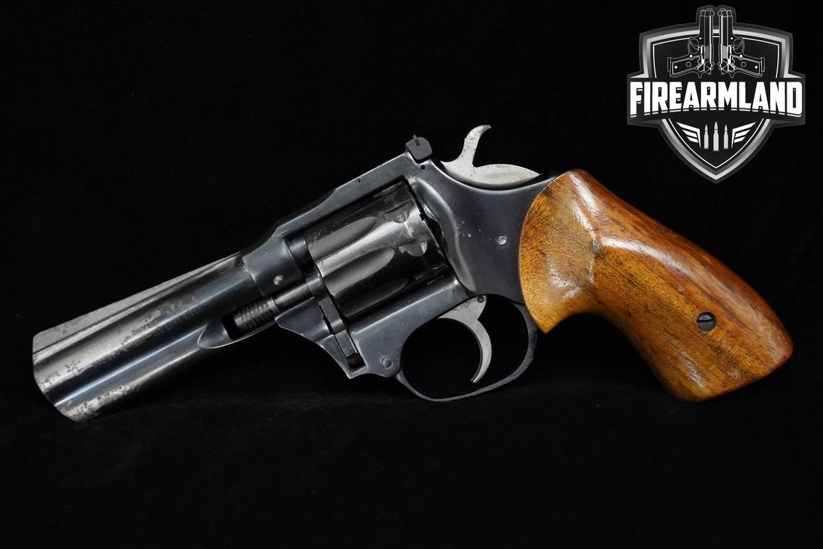 High Standard Sentinel MK I 22LR 4" DA/SA High-Standard 22 LR Sentinel MKI