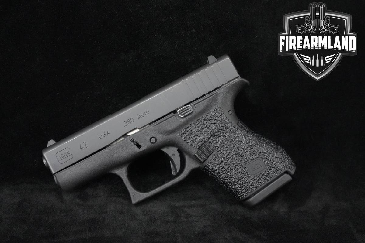 Glock 42 Slimline 380 ACP 3.2" Glock SUB-COMPACT CCW +3 MAGS & ORIG CASE