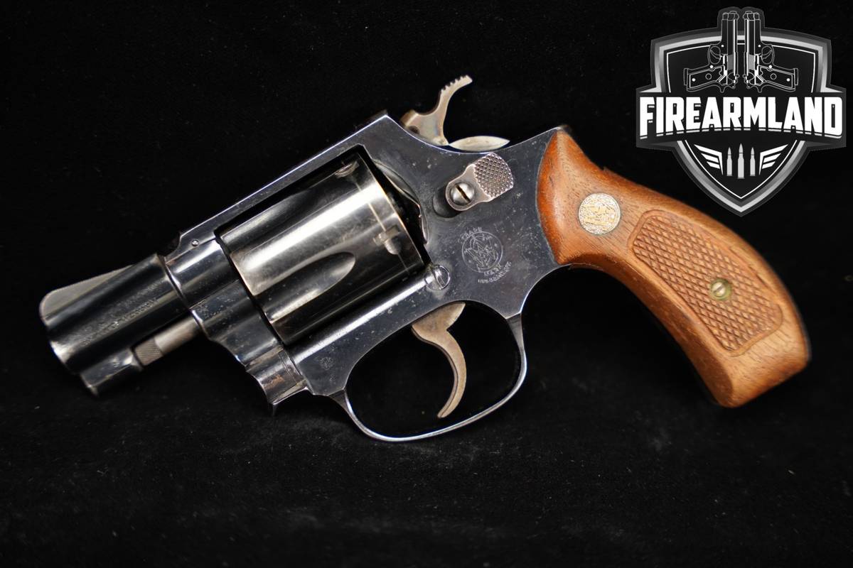1960s Smith & Wesson Model 36 Chiefs Special No Dash S&W 2" Blued DA/SA