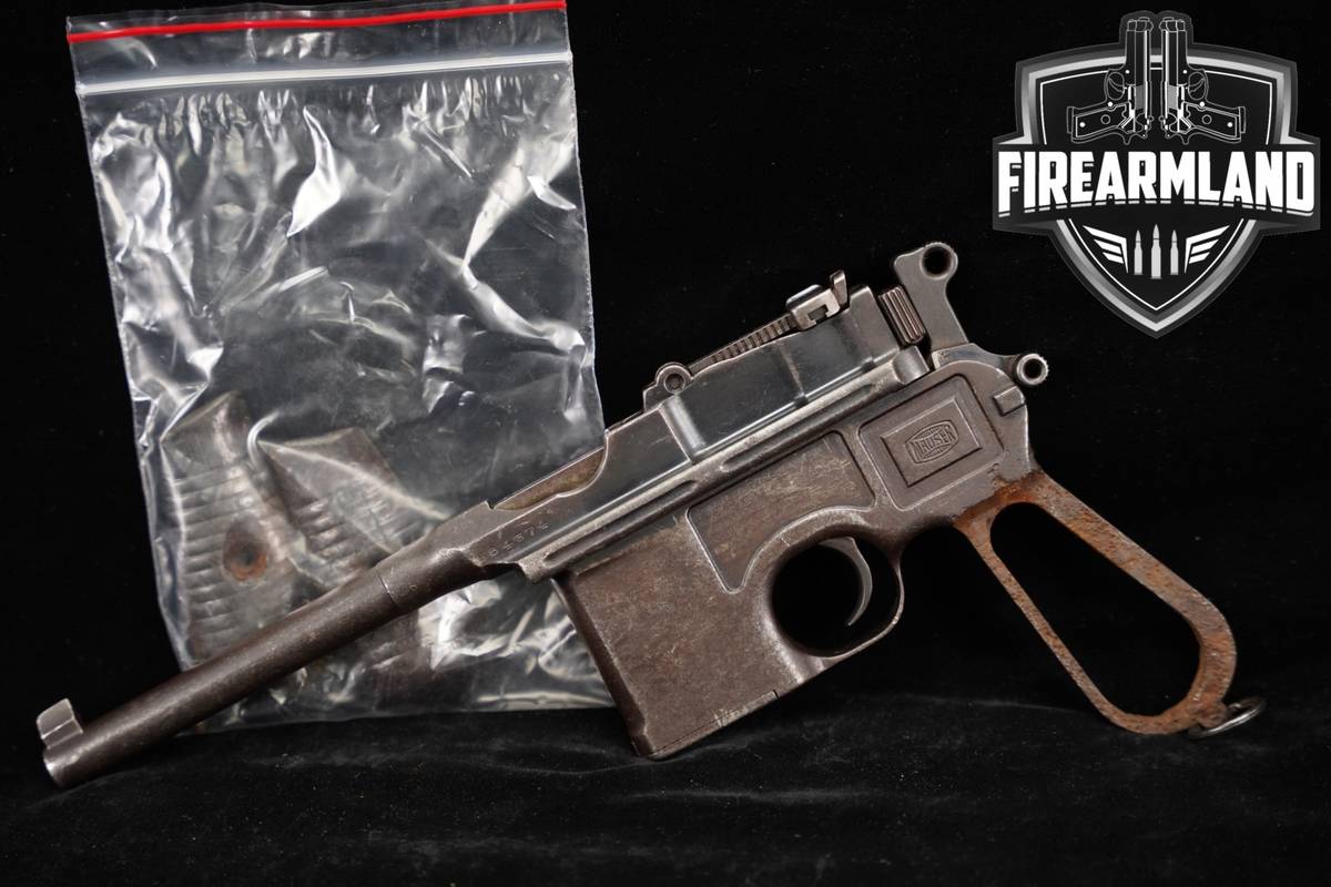 BROOMHANDLE 1932-1933 Mauser C96 Model 1930 (M30) Commercial 7.63mm C-96