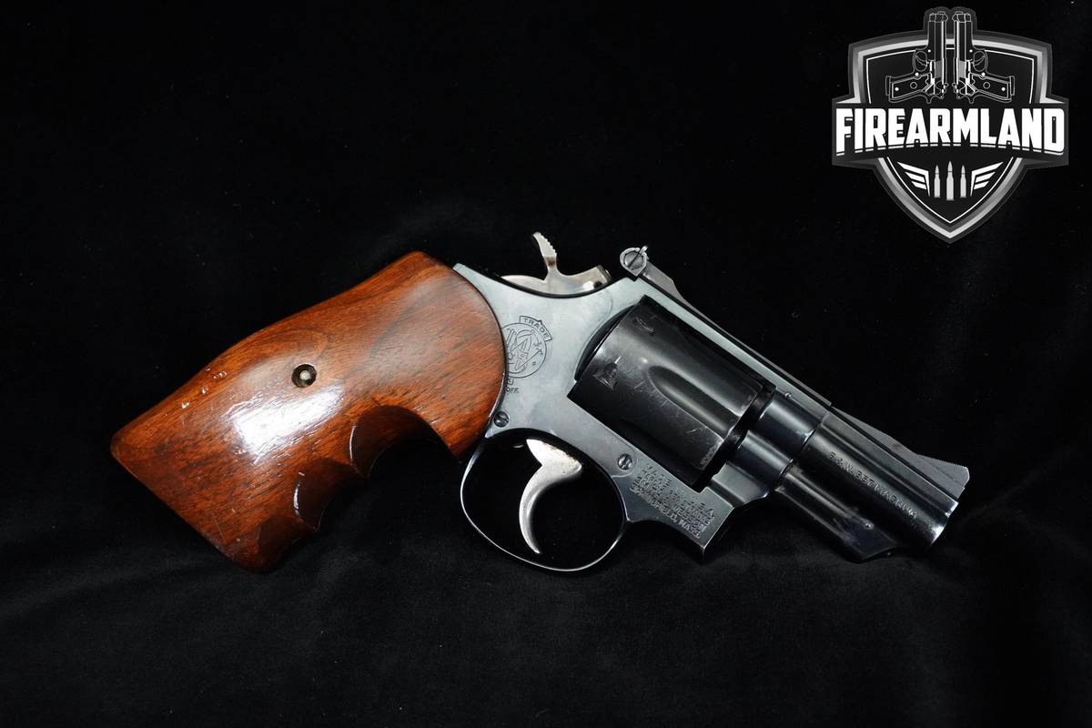 1975 Smith & Wesson (S&W) Model 19-3 Combat Magnum 357 Magnum 2.5" S&W 19-3