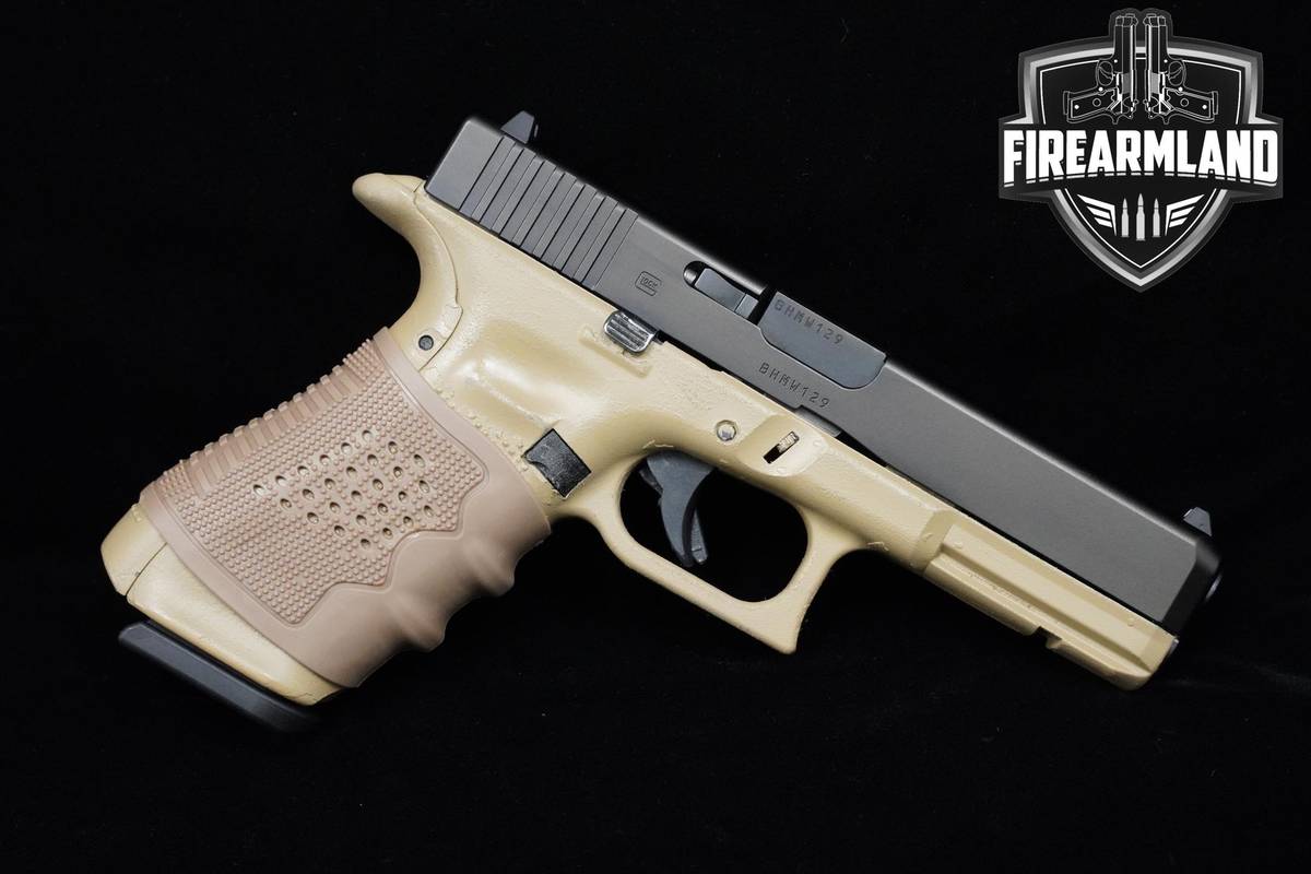Glock 17 Gen5 9mm 4.49" Coyote Tan Glock +3 MAGS & ORIG CASE