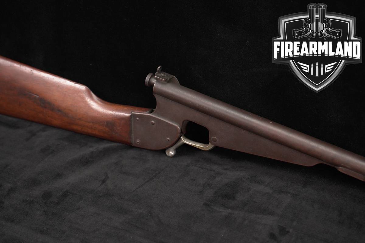 The Hamilton Rifle Co No 15 22 Rimfire 8 Blued & Walnut