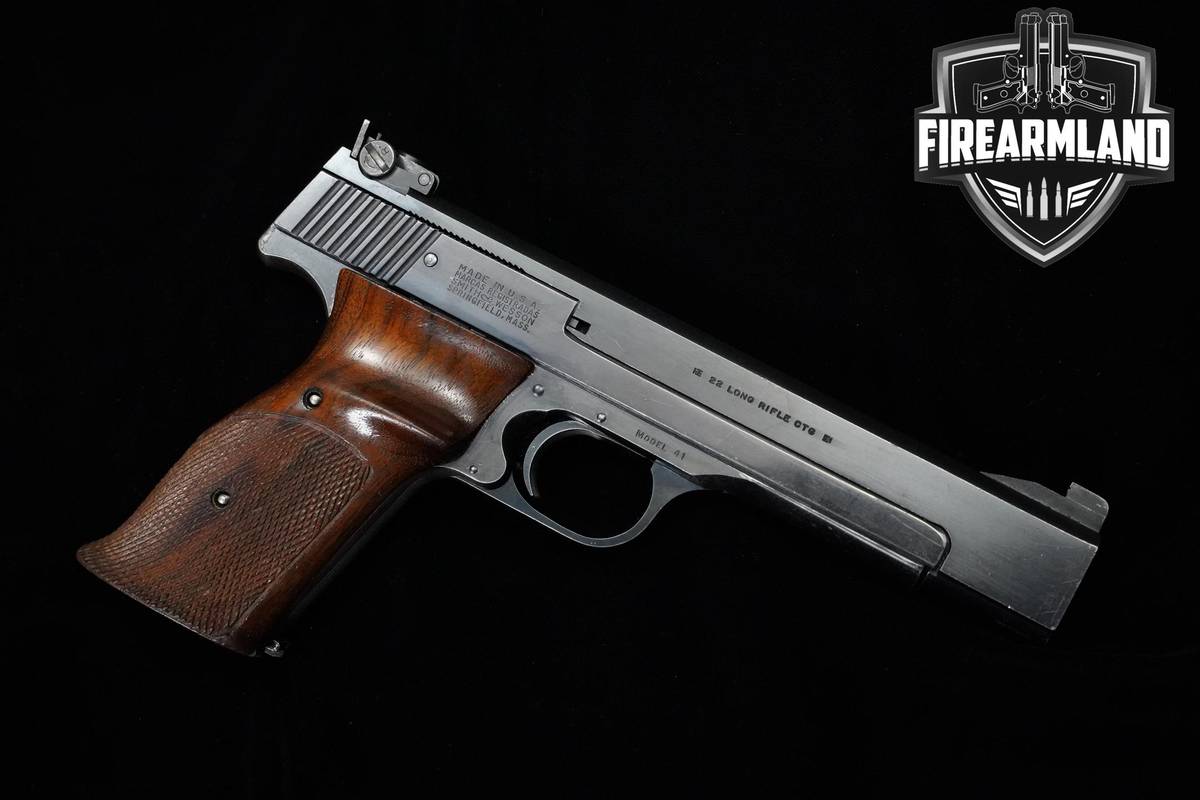 1963-1969 Smith & Wesson (S&W) Model 41 22LR 5.5" Blued S&W 41 +2 MAGS