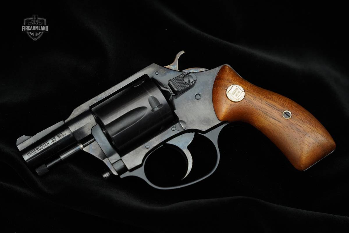 Charter Arms Undercover Gen 1 Revolver 38 Special Classic 38SPL Collectible