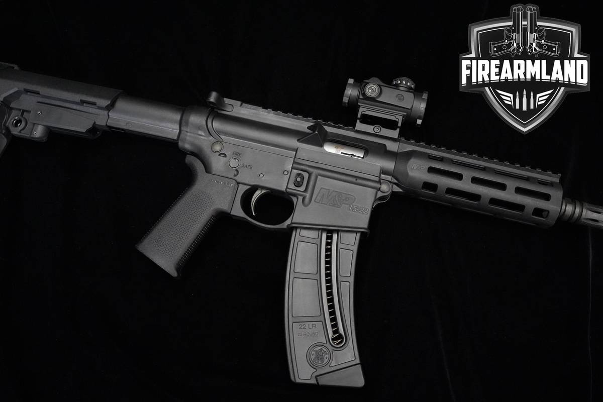 Smith & Wesson (S&W) M&P15-22P 22LR AR-15 AR15 AR 8" S&W M&P15-22P +OPTIC