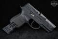 Sig Sauer P320 Nitron Sub-Compact 9mm Luger Black in Good Condition Image 3