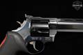 Taurus Raging Bull .454 Casull Polished Blued in Very Good Condition Image 4