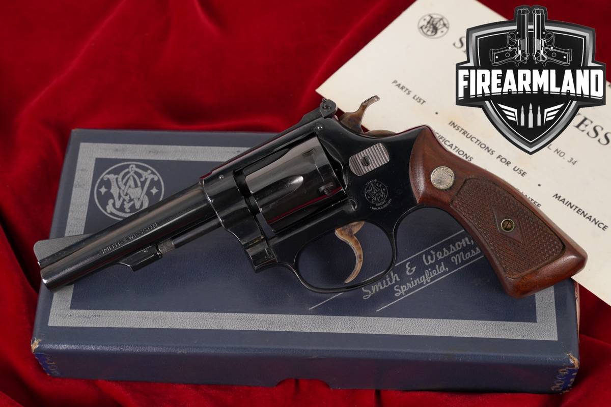 1960-1961 Smith & Wesson Model 34-1 22/32 Kit Gun S&W 22LR 4" Blued DA/SA