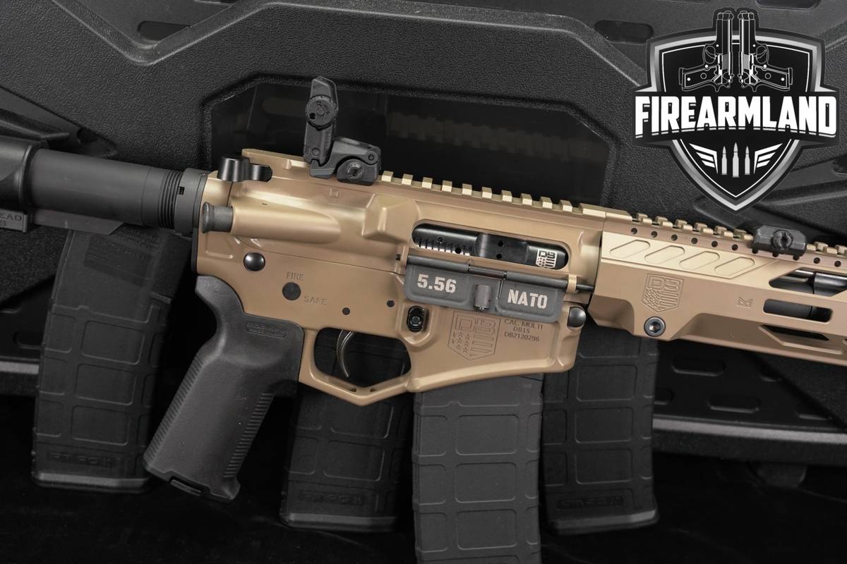 Diamondback DB15 5.56 NATO AR-15 AR15 7" FDE DB +4 MAGS & ORIG CASE