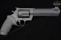 Taurus Raging Hunter .460 S&W Mag. Matte Black in Very Good Condition Image 3