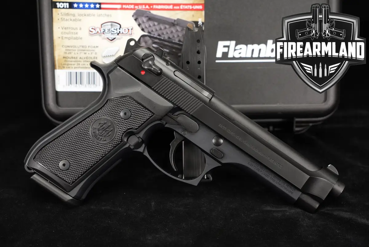 Beretta 92FS 9mm 4.9" 92 FS +2 MAGS, CASE