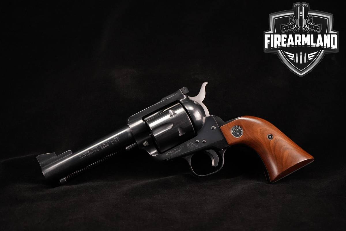 1973 Ruger Blackhawk Old Model Three Screw 357 Magnum 5.5" Blued +ORIG BOX