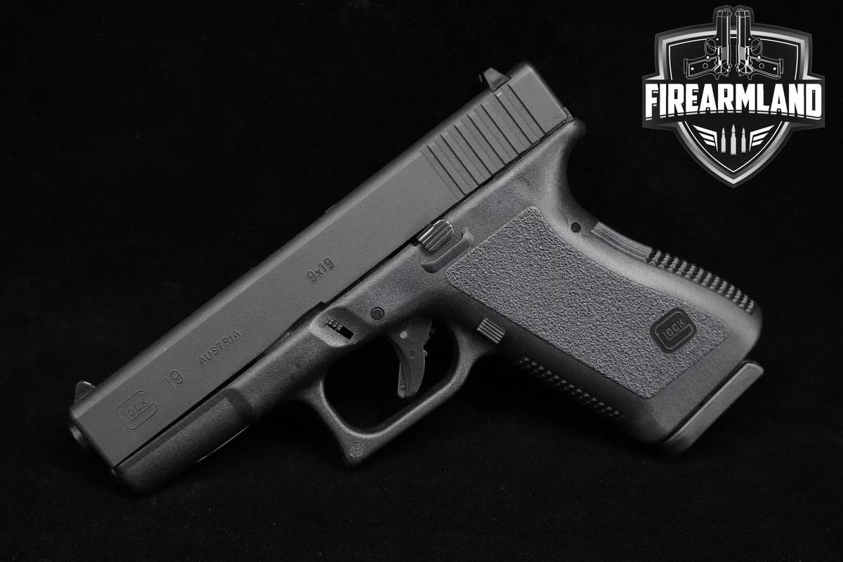 TUPPERWARE! Glock G19 Gen2 9mm Glock-19-Gen2 +2 MAGS & ORIG CASE