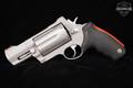 Taurus Raging Judge .454 Casull / .45-Colt / .410 Gauge Matte Silver in Very Good Condition Image 4