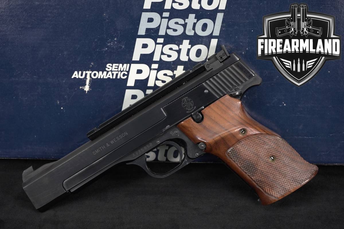 1981 Smith & Wesson Model 41 S&W 5.5" Heavy Barrel 22LR +ORIG BOX
