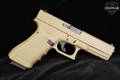 Glock 17 Gen 3 Full Flat Dark Earth Lipsey's Exclusive 9mm Luger Flat Dark Earth in Excellent Condition Image 4