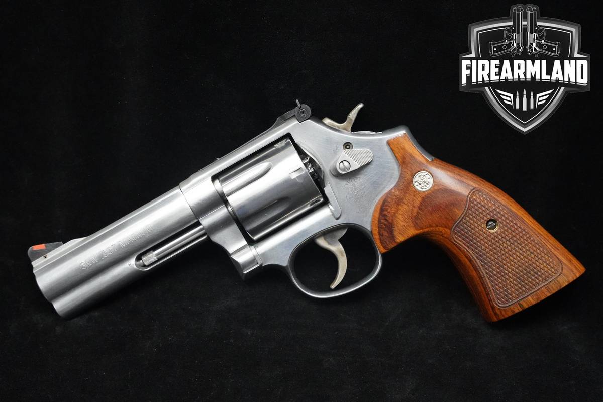 Smith & Wesson S&W Model 686-6 357 Magnum Silver S&W 686-6 +ORIG CASE