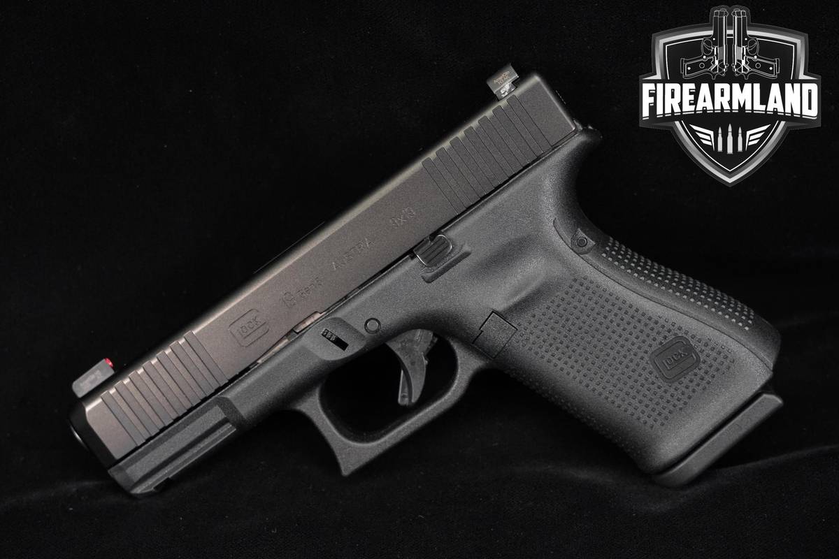 Glock 19 Gen-5 G19 Gen5 FS 9mm 4.02" +4 MAGS & ORIG CASE