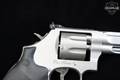 Smith & Wesson (S&W) Model 986 Pro Series 9mm Luger Matte Silver in Excellent Condition Image 5