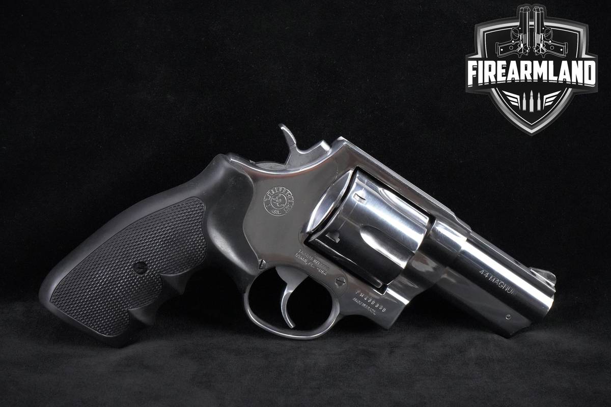 Taurus Model 44 Magnum 3" Polished Stainless Taurus Model-44 +ORIG BOX