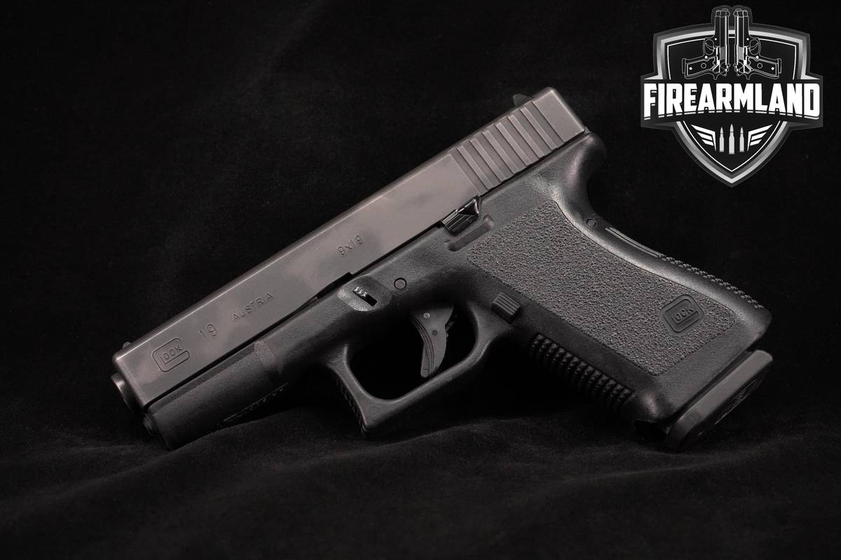Glock 19 Gen2 9mm 4.02" G19 Gen 2 +2 MAGS & ORIG BOX