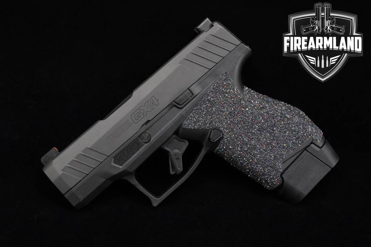 Taurus GX4 Micro-Compact 9mm Taurus-GX4+4 MAGS