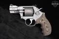 Smith & Wesson (S&W) Model 986 Performance Center 9mm Luger Stainless in Excellent Condition Image 3