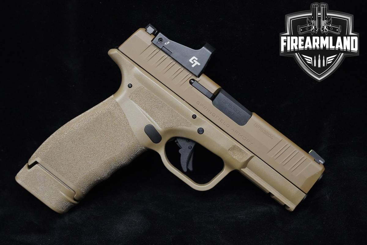 Springfield Armory Hellcat Pro OSP 9mm Springfield 3 MAGS, ORIG BOX & OPTIC