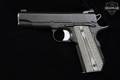 Dan Wesson Valor Bobtail .45 ACP Black in Excellent Condition Image 3