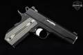 Dan Wesson Valor Bobtail .45 ACP Black in Excellent Condition Image 4