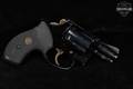1975-1976 Smith & Wesson (S&W) Model 37 Chiefs Special Airweight .38 Spl. Two-Tone Black & Blued in Fair Condition Image 2