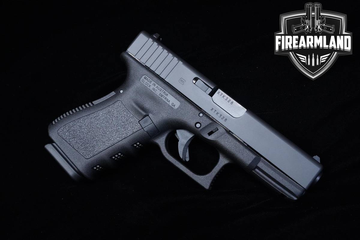 Glock 19 Gen3 9mm 4" Tenifer Glock G19 G-19 Gen-3 2 MAGS & ORIG CASE